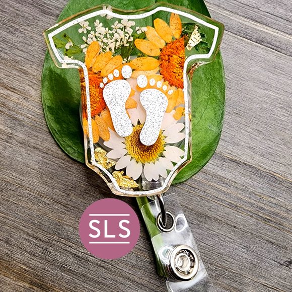 Floral Baby Romper With Footprints Badge Reel-NICU Badge Holder-Gift for NICU RN - Picture 7 of 7